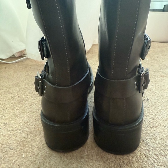 Viral Brown Target Wild Fable Moto Ryder Boot size 7.5 Sold out - Picture 3 of 5